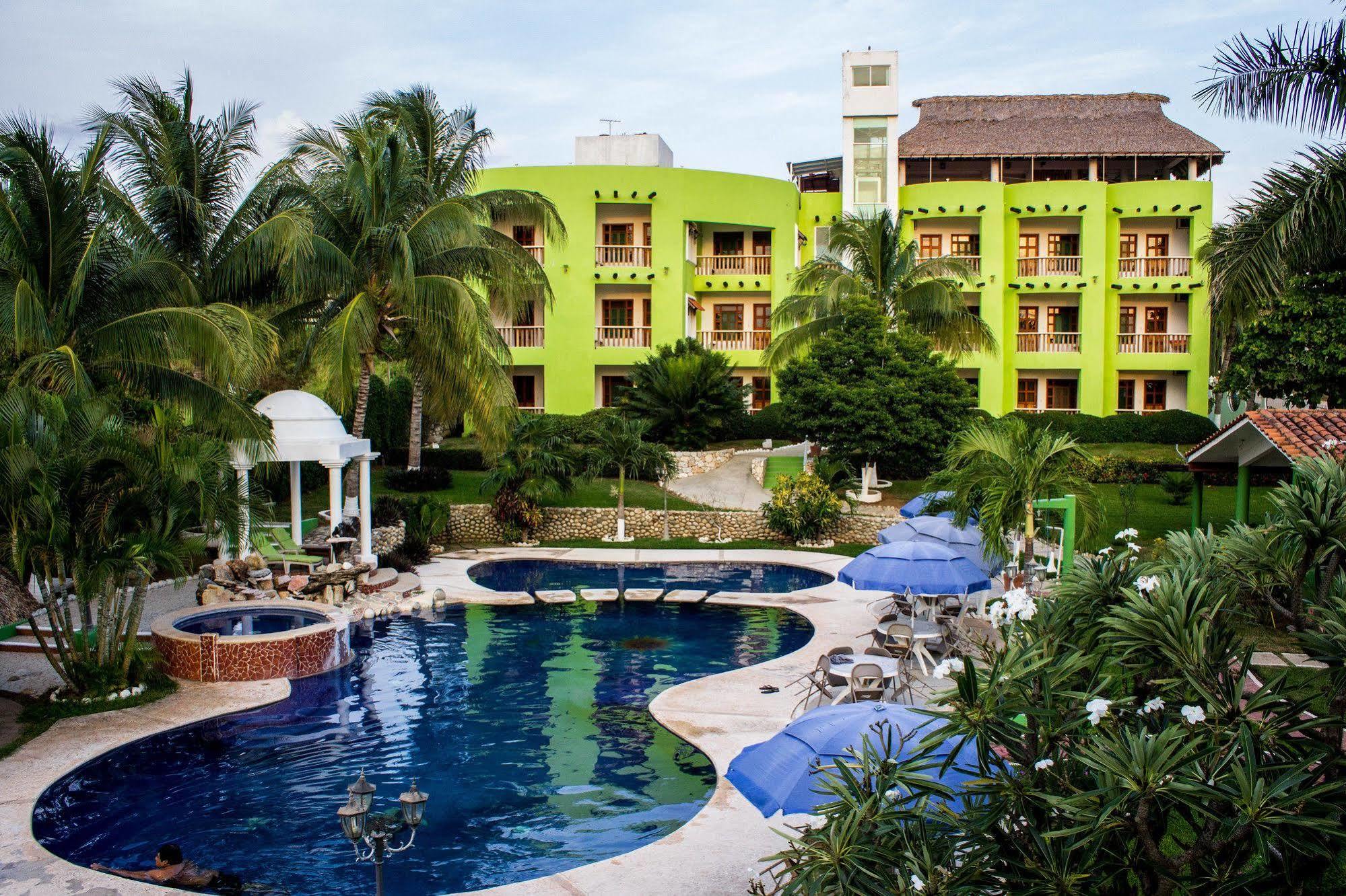 Hotel & Suites Punta Esmeralda Puerto Escondido  Esterno foto